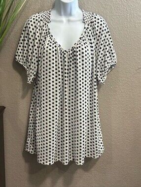 Loanna Navy Blue Polka Dot White V-Neck Tunic